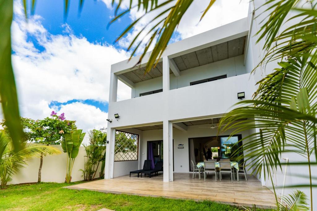 Stella Marris Beachfront Villa Pointe aux Sable Eksteriør billede